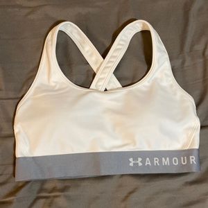 White sports bra under armour (brand new)